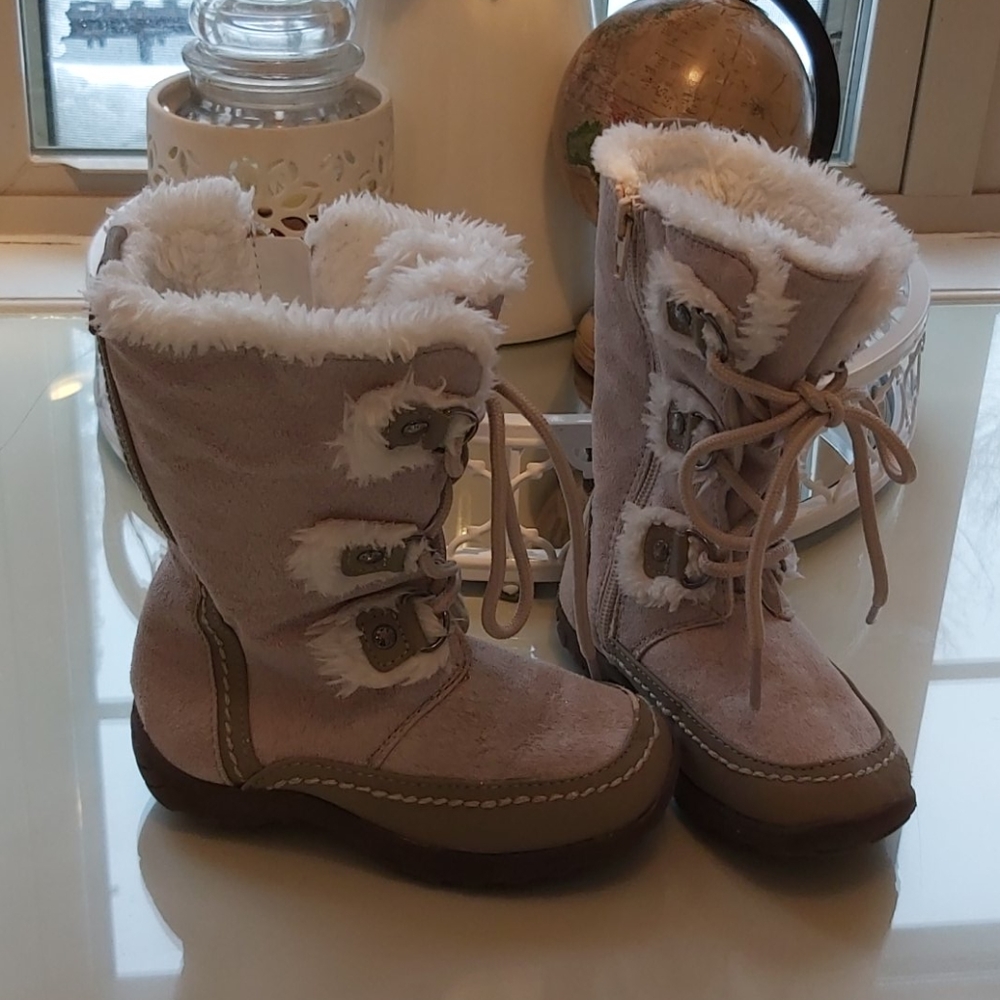 Nine West winter zip up boots 9